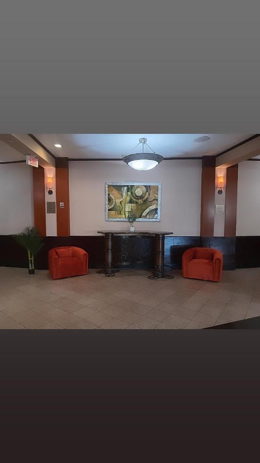 Clarion Hotel & Suites マウント・ローレル エクステリア 写真